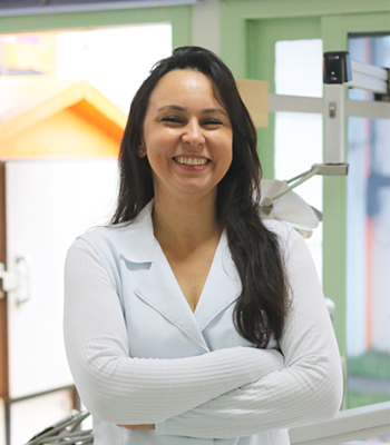 moça02350x400